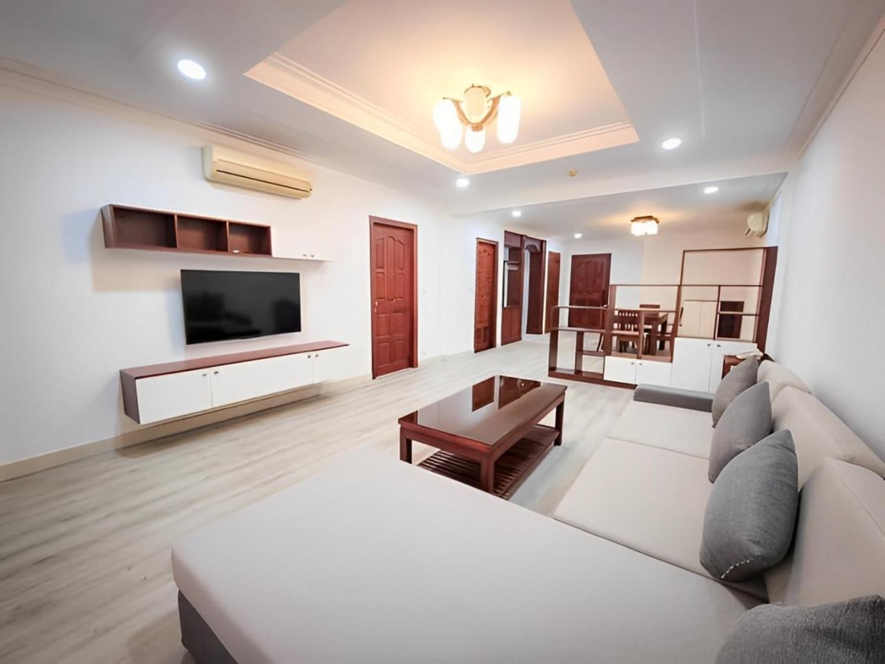 Hamptons Apartments Phnom Penh Zewnętrze zdjęcie