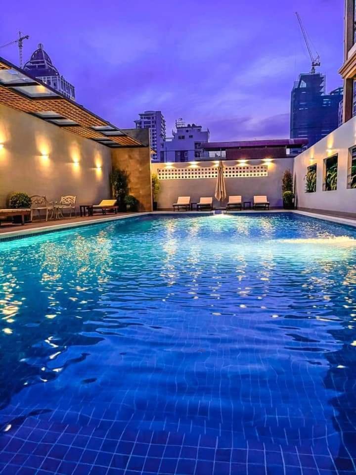 Hamptons Apartments Phnom Penh Zewnętrze zdjęcie